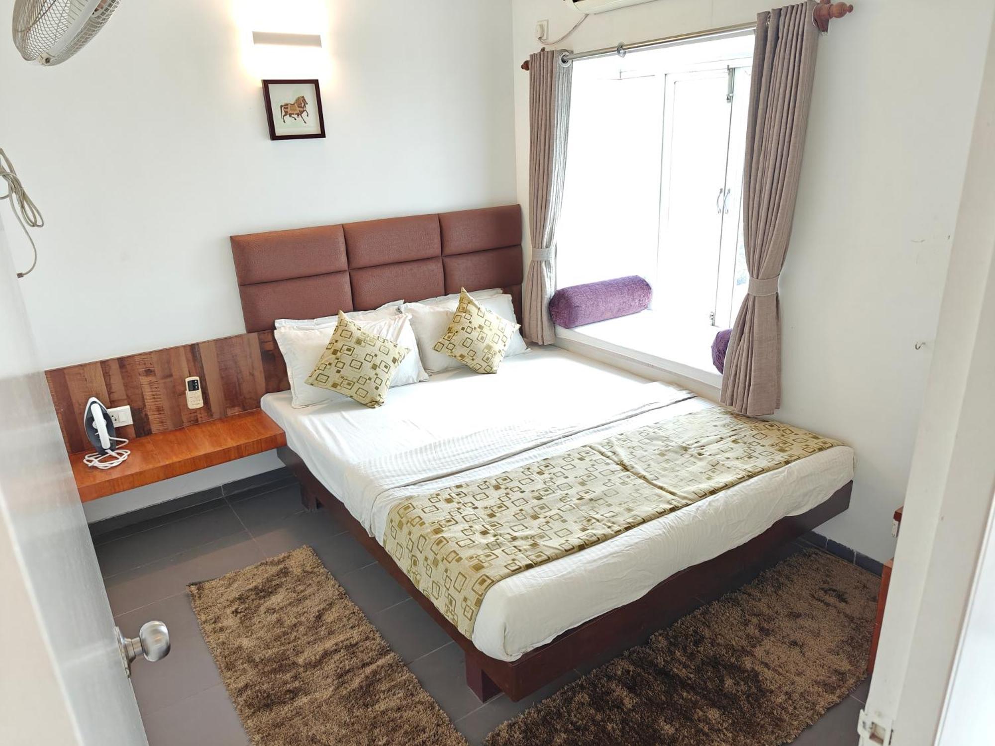Chandralok Service Apartments Kolhapur Luaran gambar
