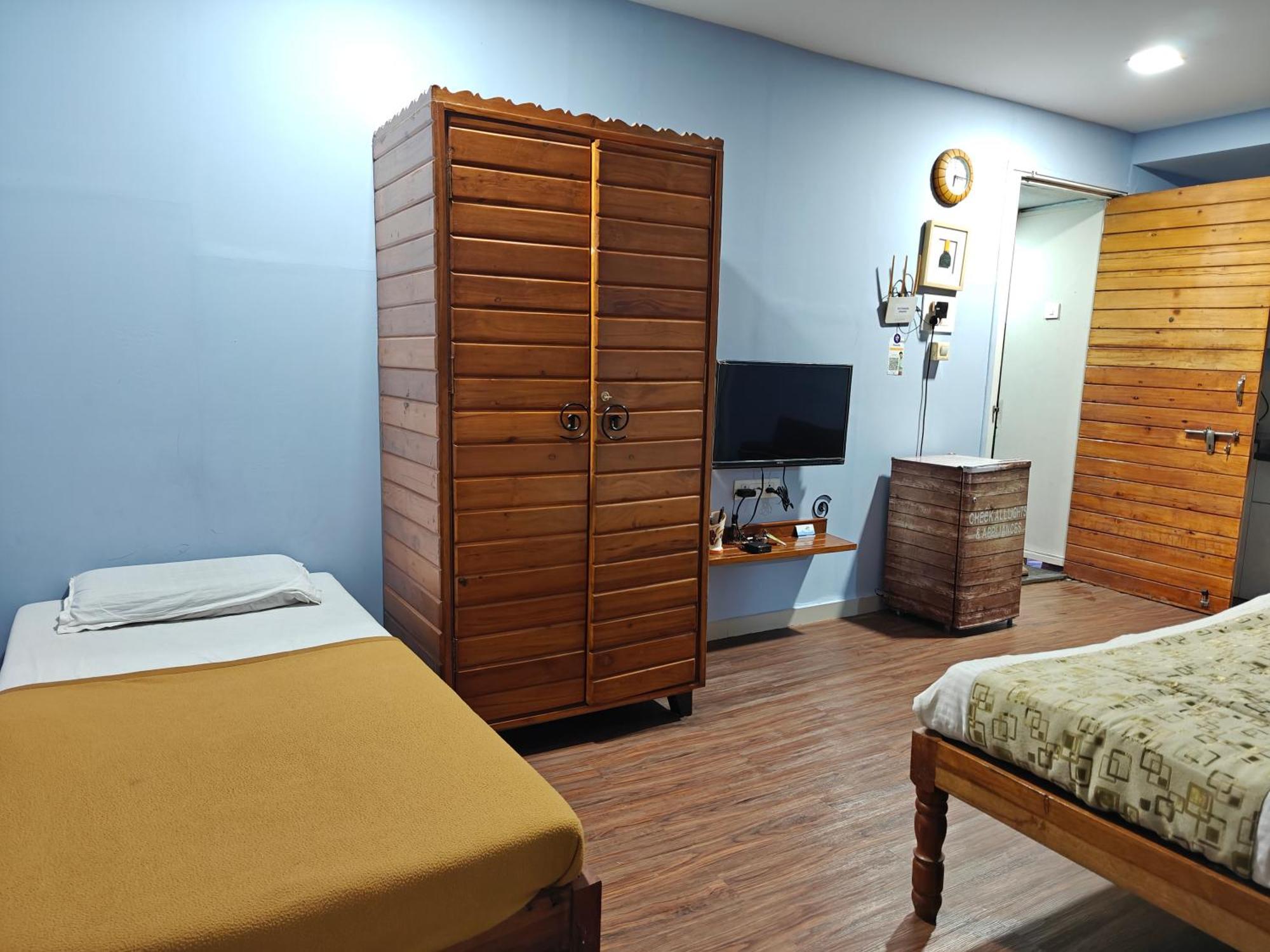 Chandralok Service Apartments Kolhapur Luaran gambar