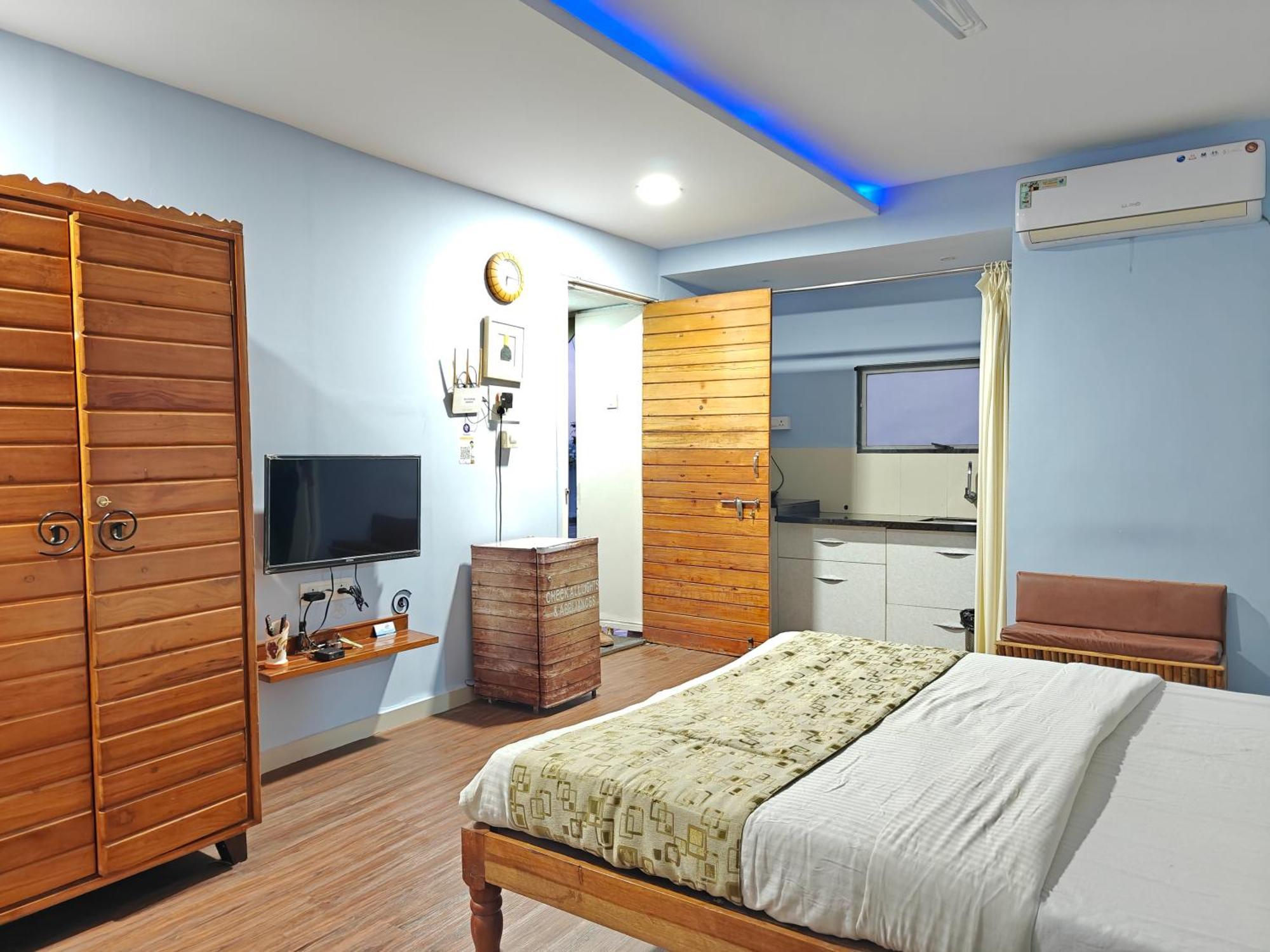 Chandralok Service Apartments Kolhapur Luaran gambar