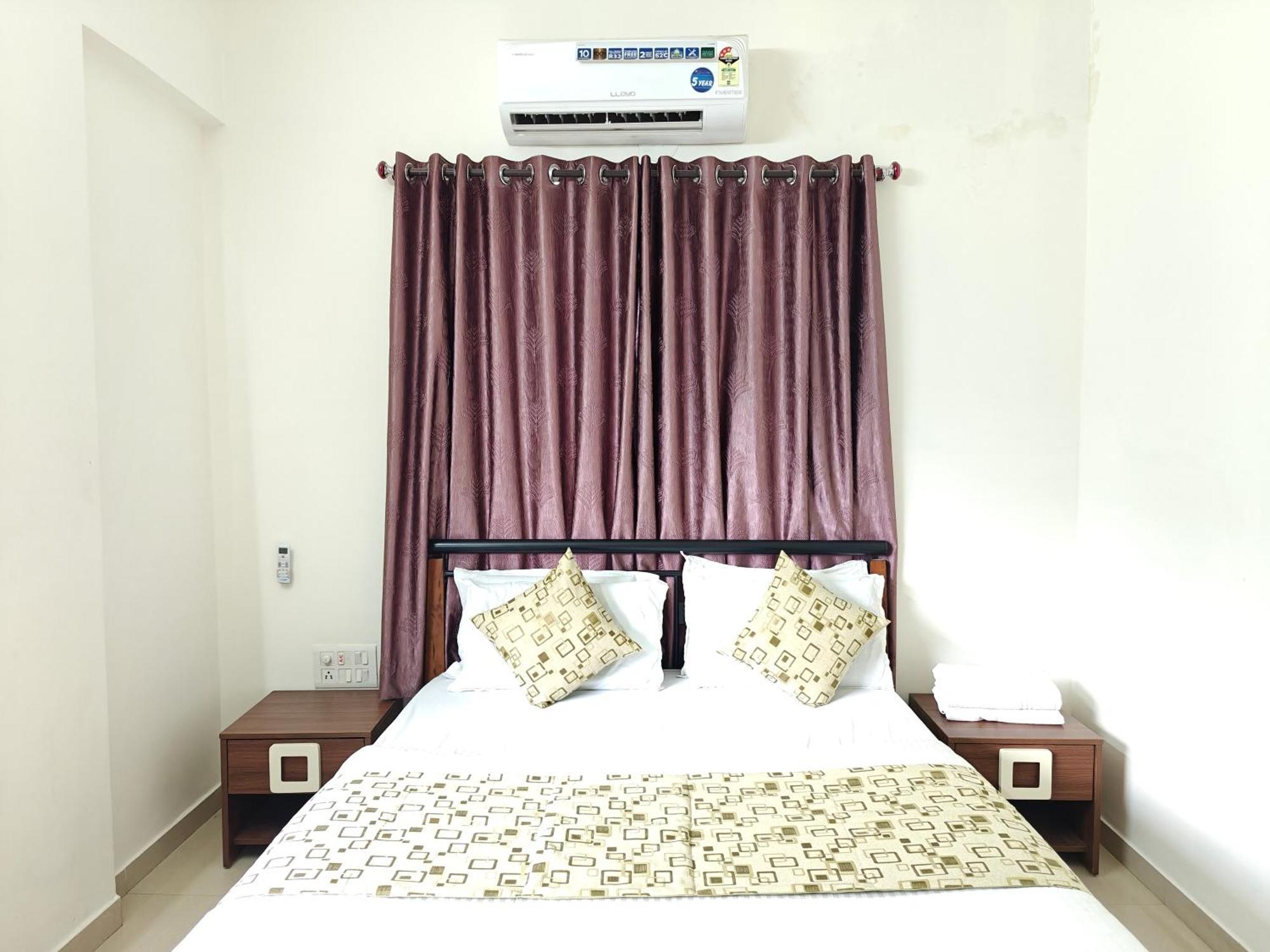 Chandralok Service Apartments Kolhapur Luaran gambar