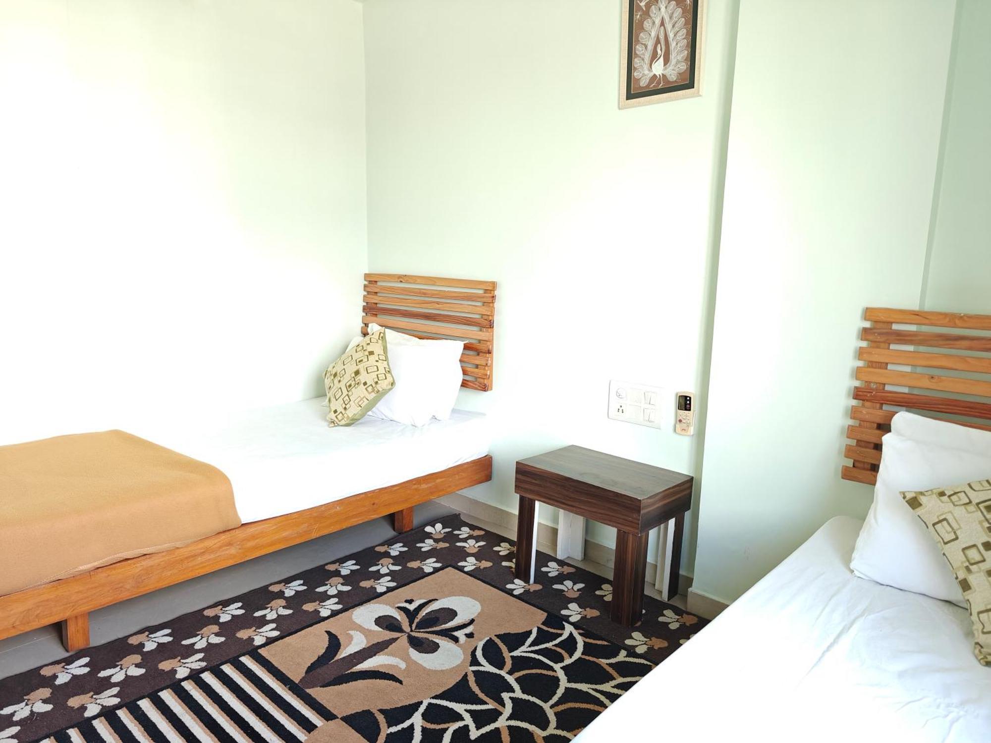 Chandralok Service Apartments Kolhapur Bilik gambar